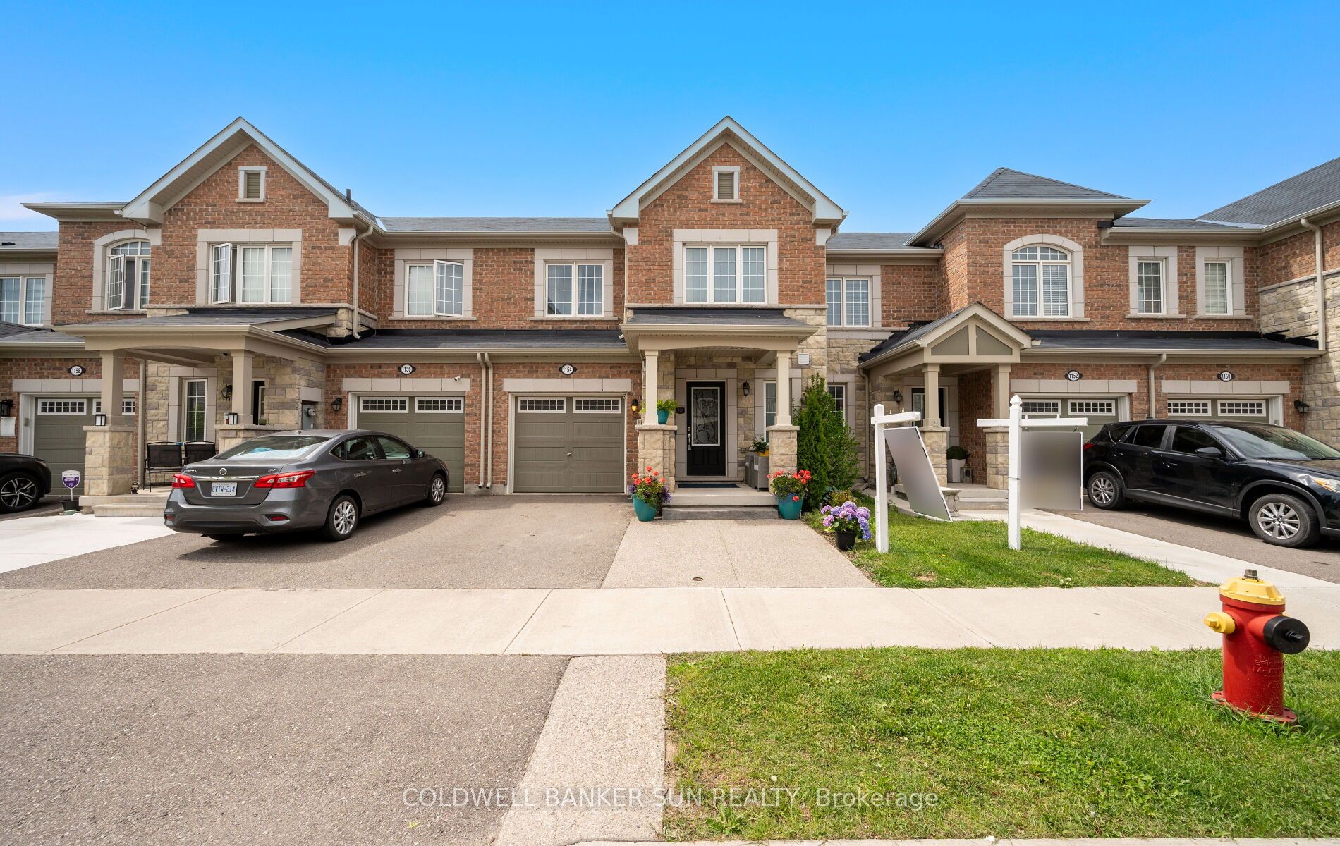 1154 Duignan Crescent