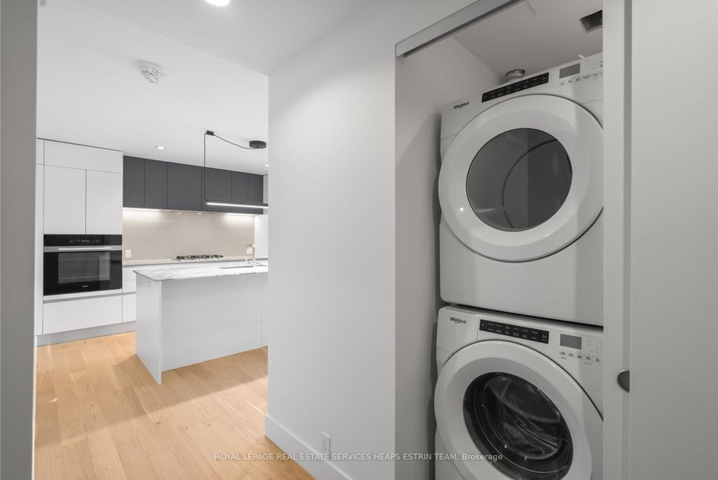 Photo of 1414 Bayview Avenue #409, Toronto, ON M4G 3A7 (MLS # C12312442)