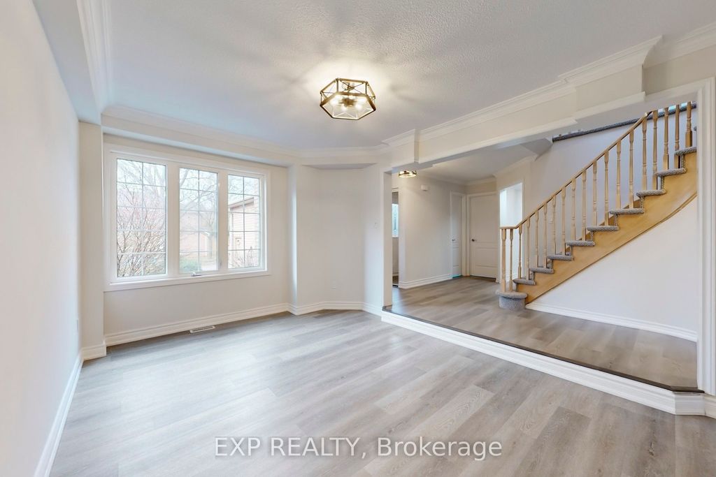 Photo of 1117 Windgrove Square, Pickering, ON L1X 2S5 (MLS # E12587912)