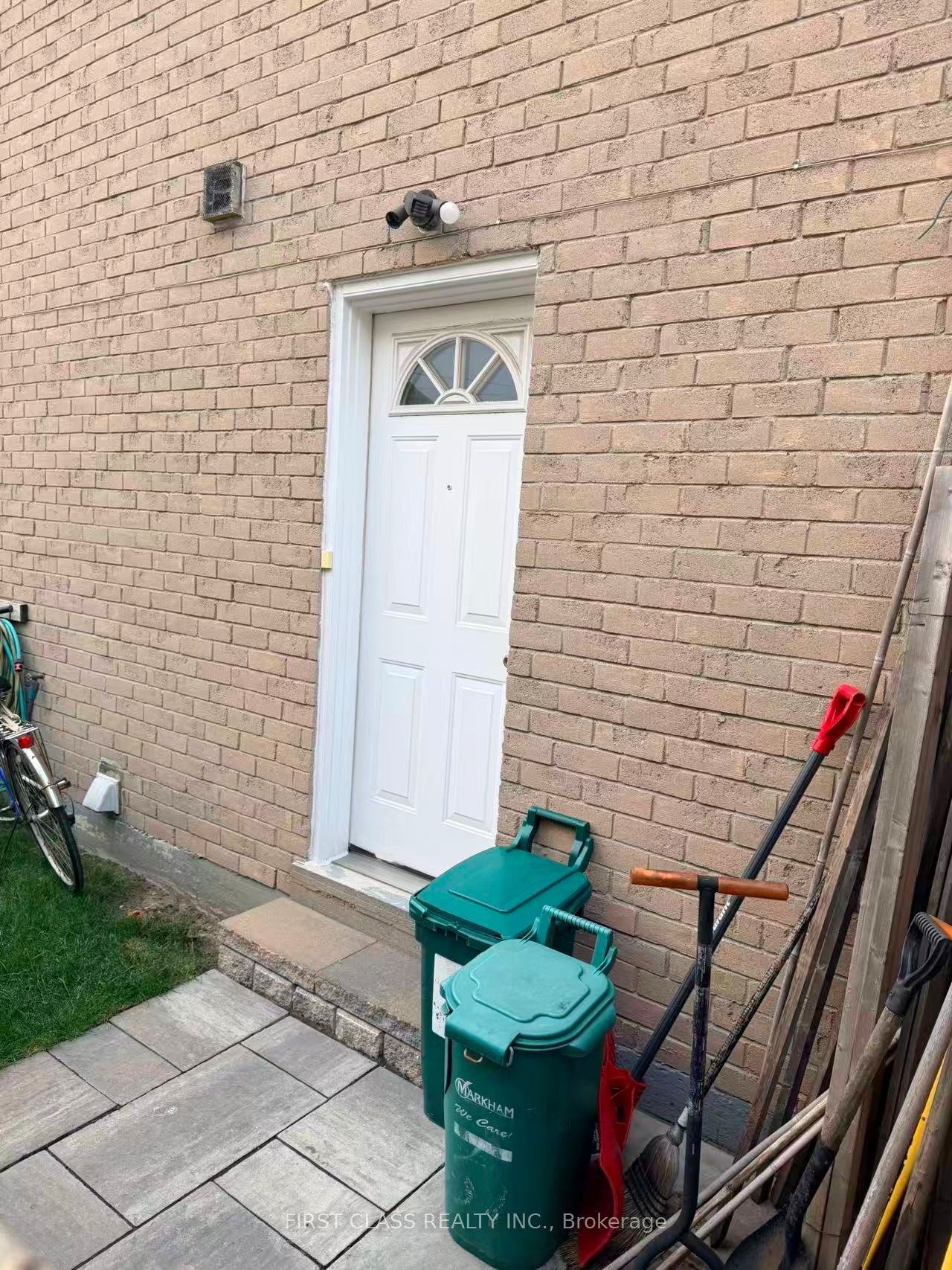 51 Chase Court Lower