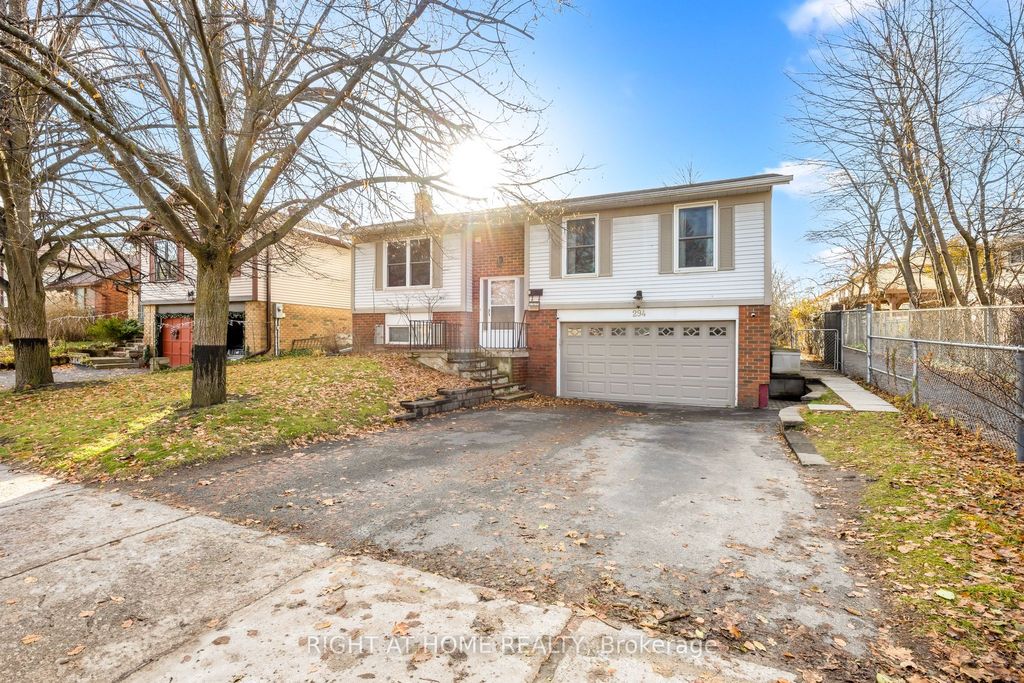 Photo of 294 Anne Street N, Barrie, ON L4N 5H9 (MLS # S12584174)