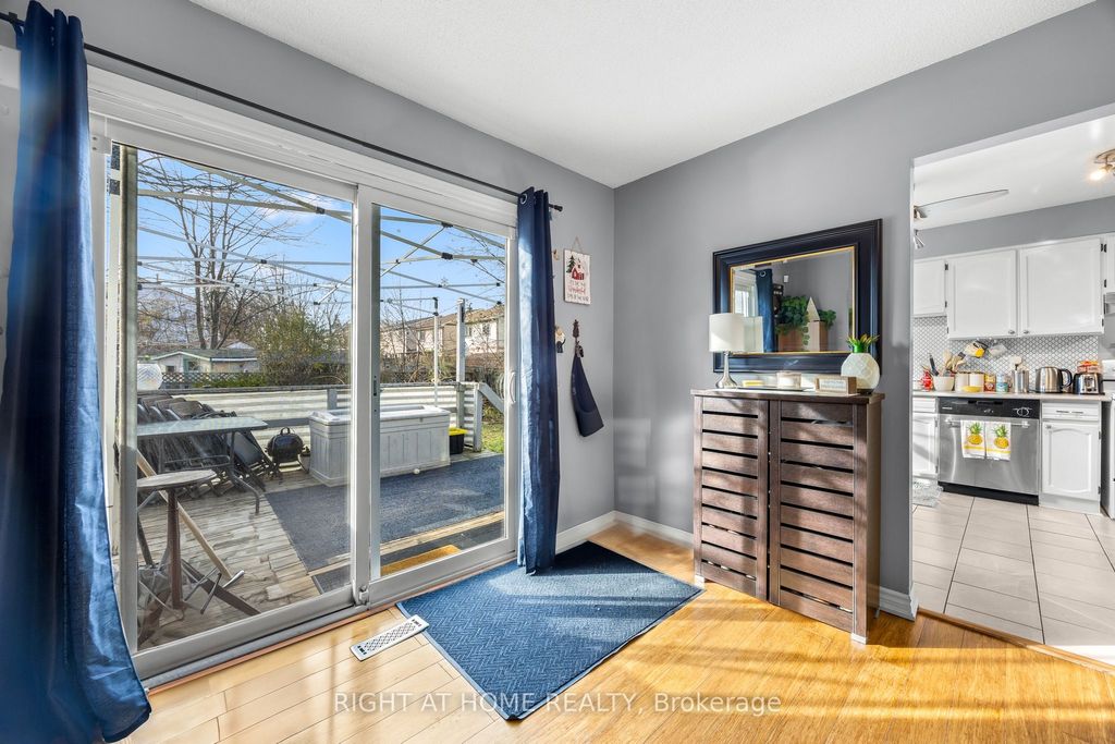 Photo of 294 Anne Street N, Barrie, ON L4N 5H9 (MLS # S12584174)