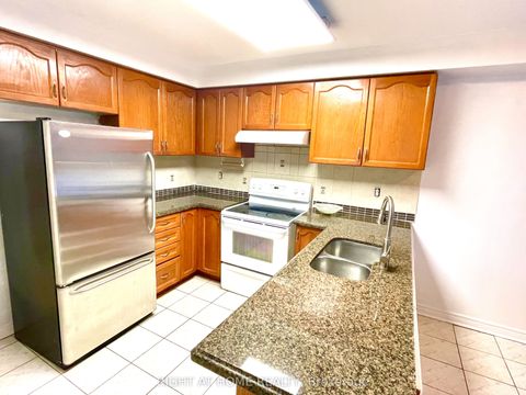 55 Velvet Grass Lane A Brampton ON L6R 1W1