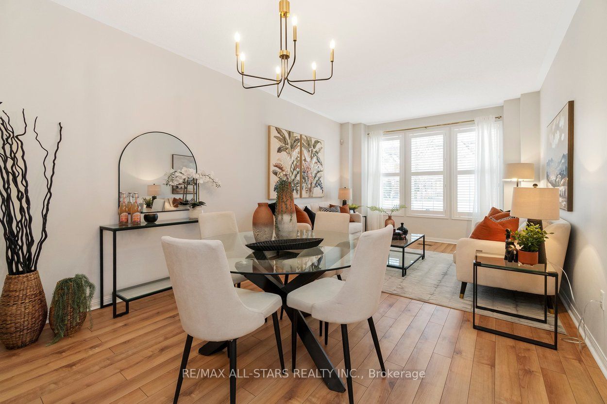 33 Christian Reesor Park Avenue