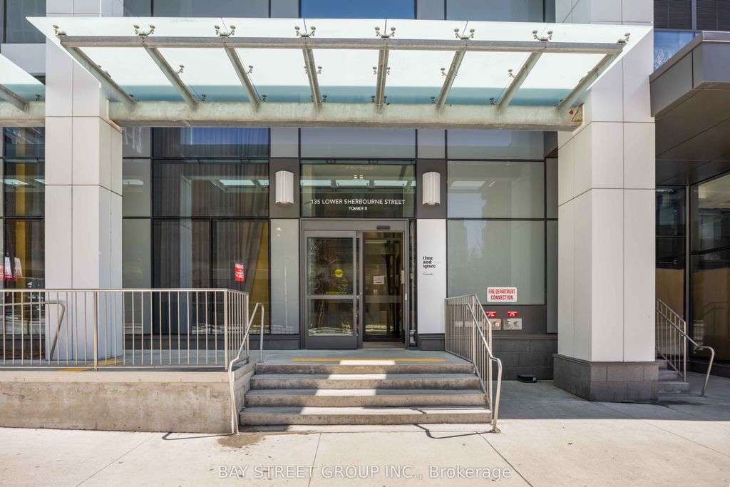 Photo of 135 Lower Sherbourne Street #1273, Toronto, ON M5A 1Y4 (MLS # C13069336)