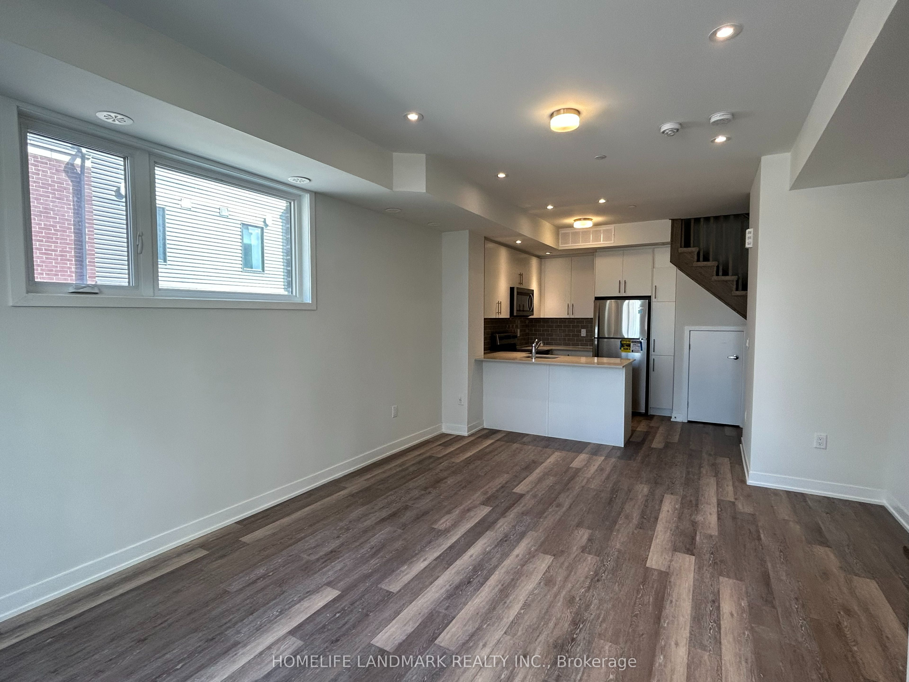 3429 Ridgeway Drive 20