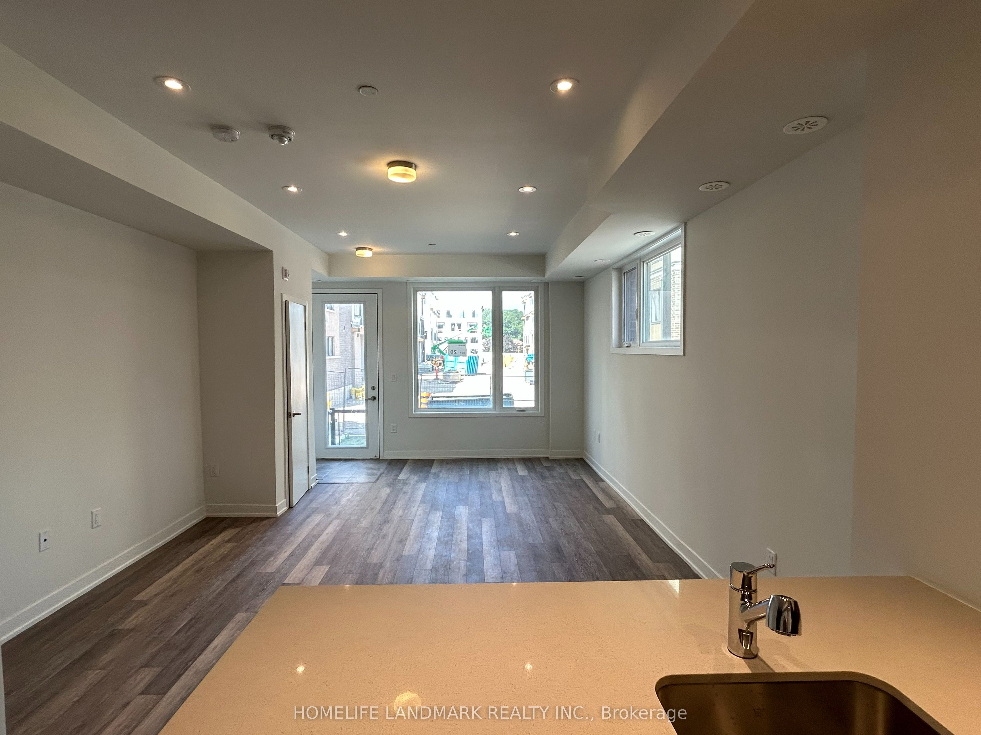 3429 Ridgeway Drive 20