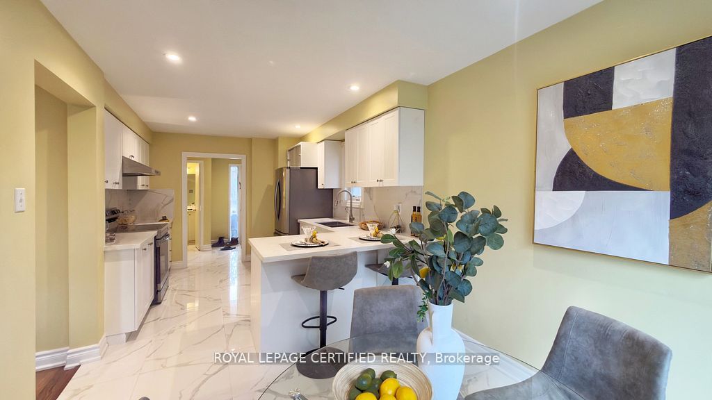 5555 WHISTLER Crescent