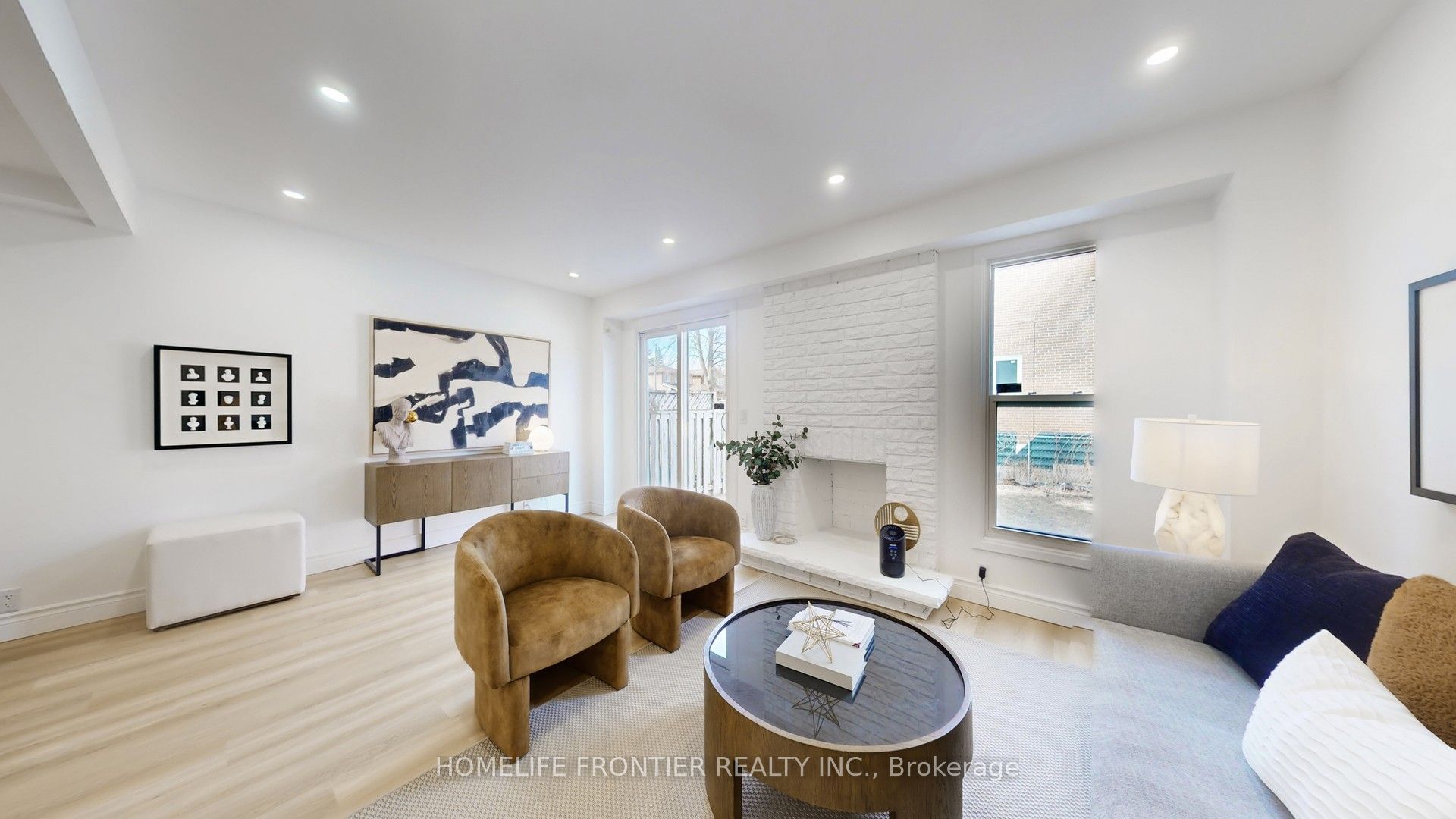Photo 1 of 35 — 42 Green Spring Drive, Toronto, ON M1V 2B1