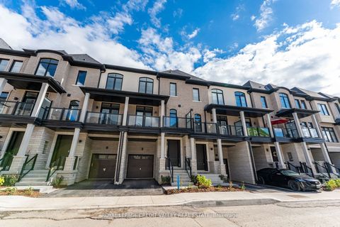 99 Archambault Way Vaughan ON L4L 1A6