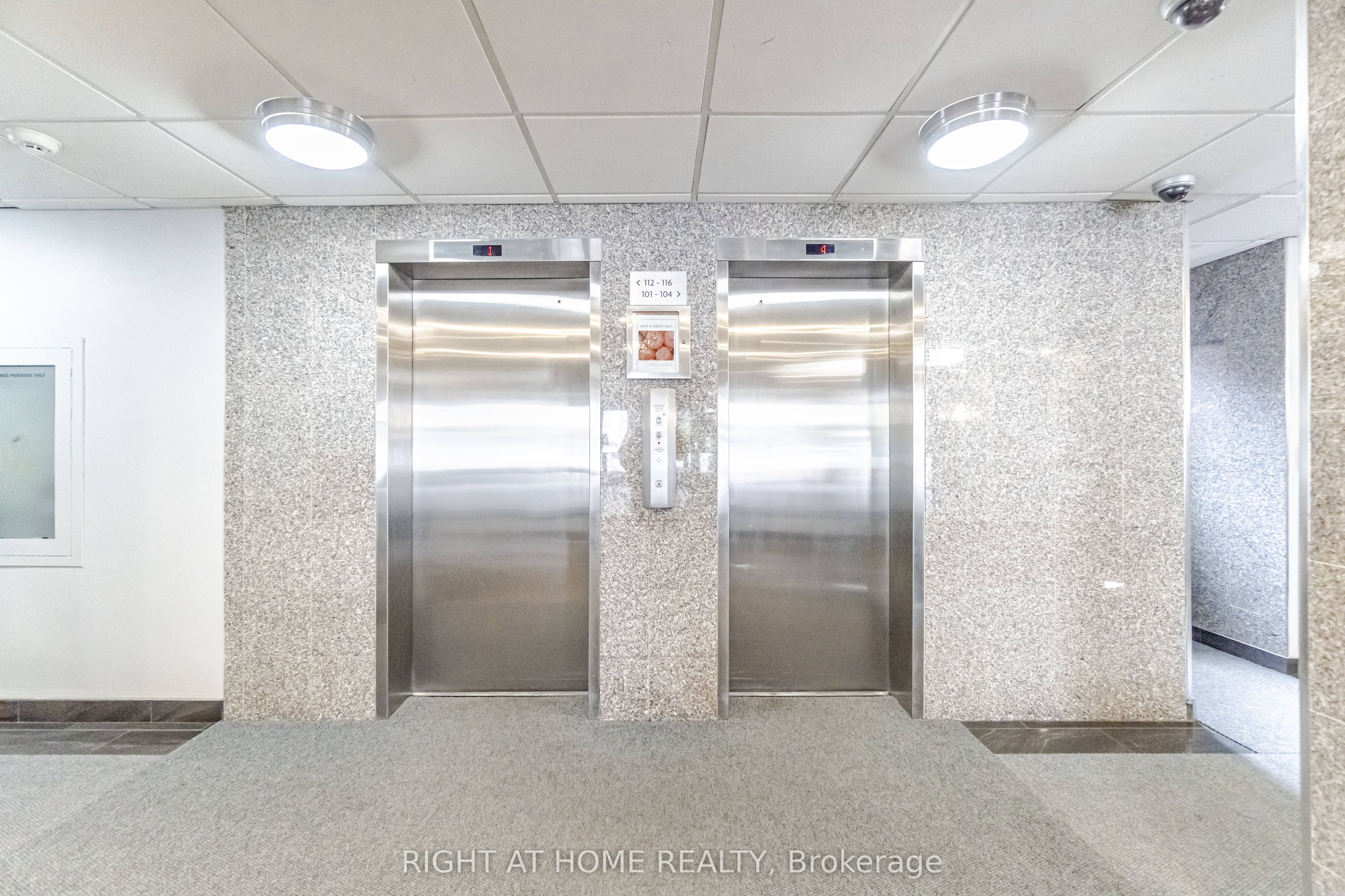 1660 Bloor Street 205