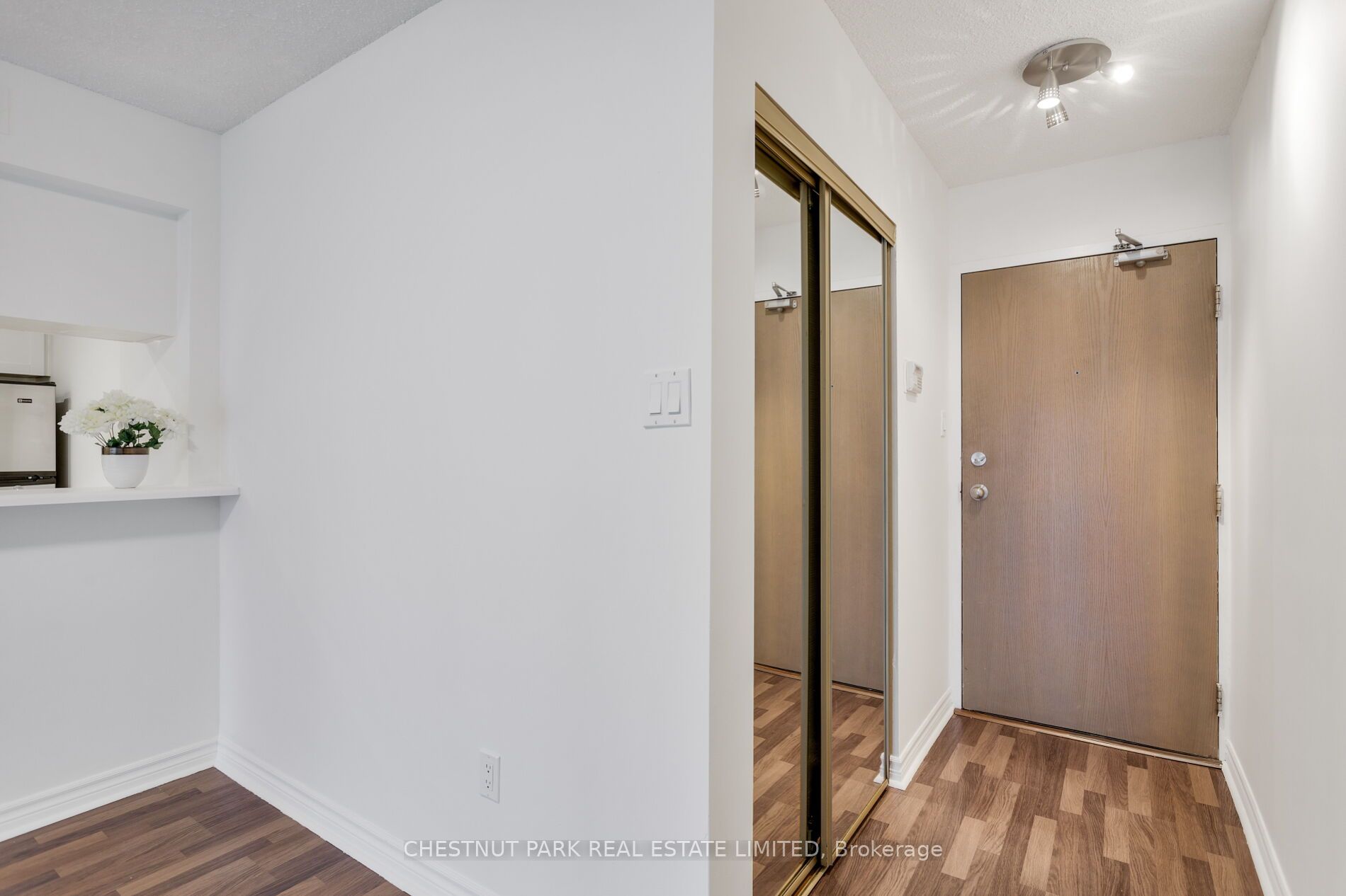 1001 Bay Street 1408