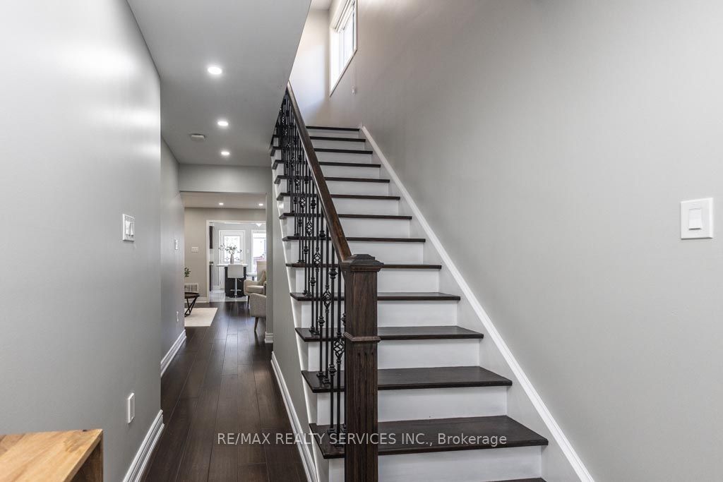 5279 Palmetto Place