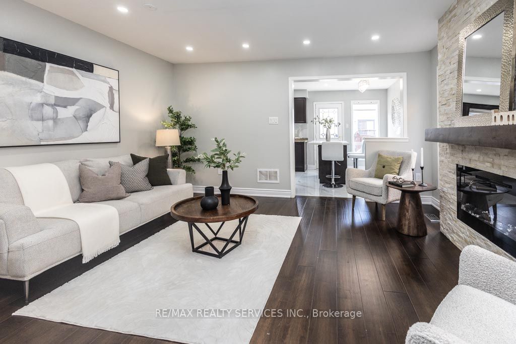 5279 Palmetto Place