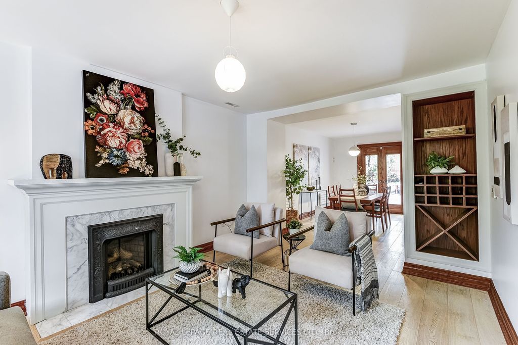 Photo of 16 Larkin Avenue, Toronto, ON M6S 1L8 (MLS # W12428092)