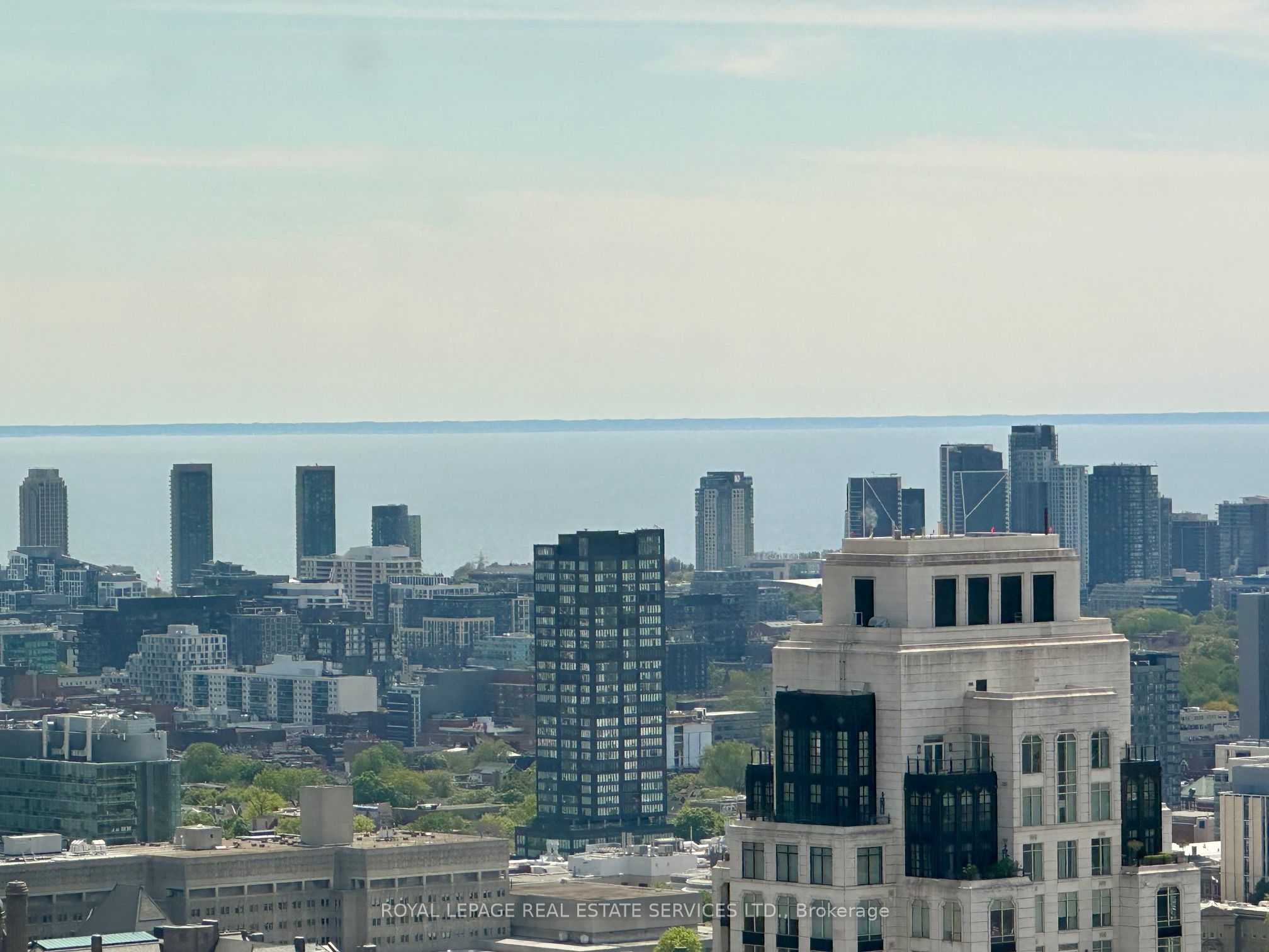 1 Yorkville Avenue 3903