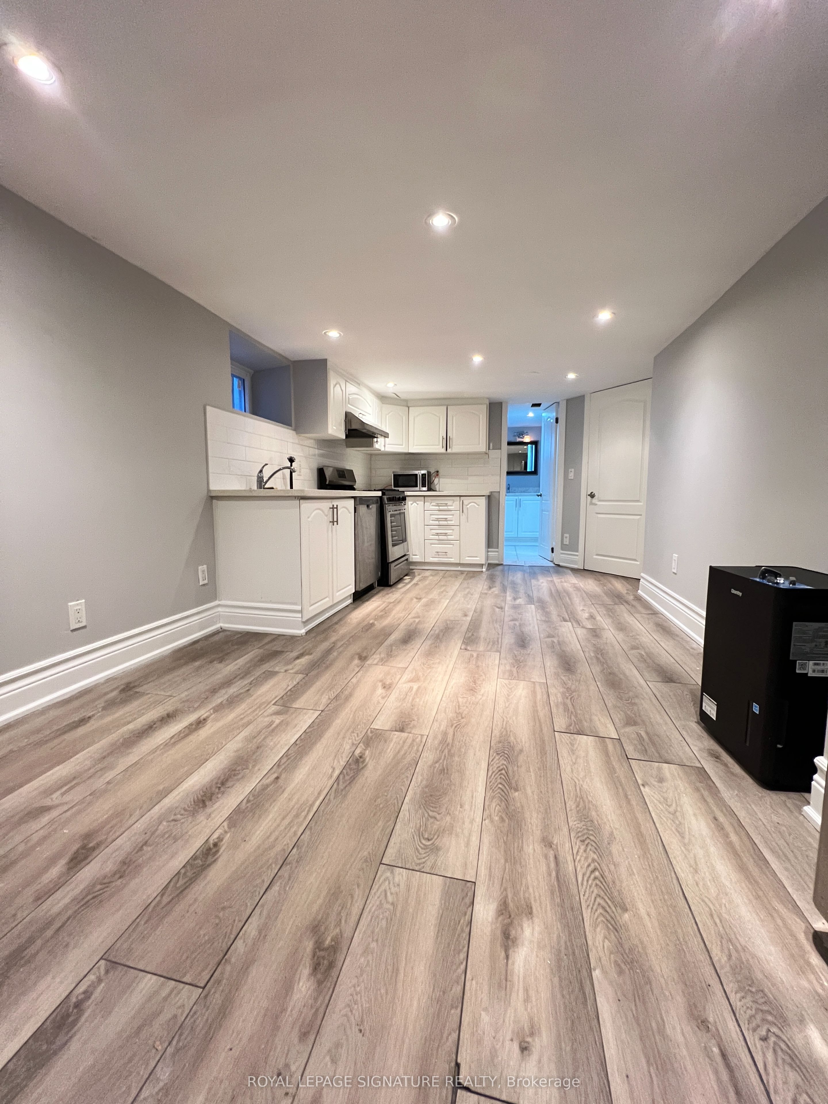 111 Sunnyside Avenue