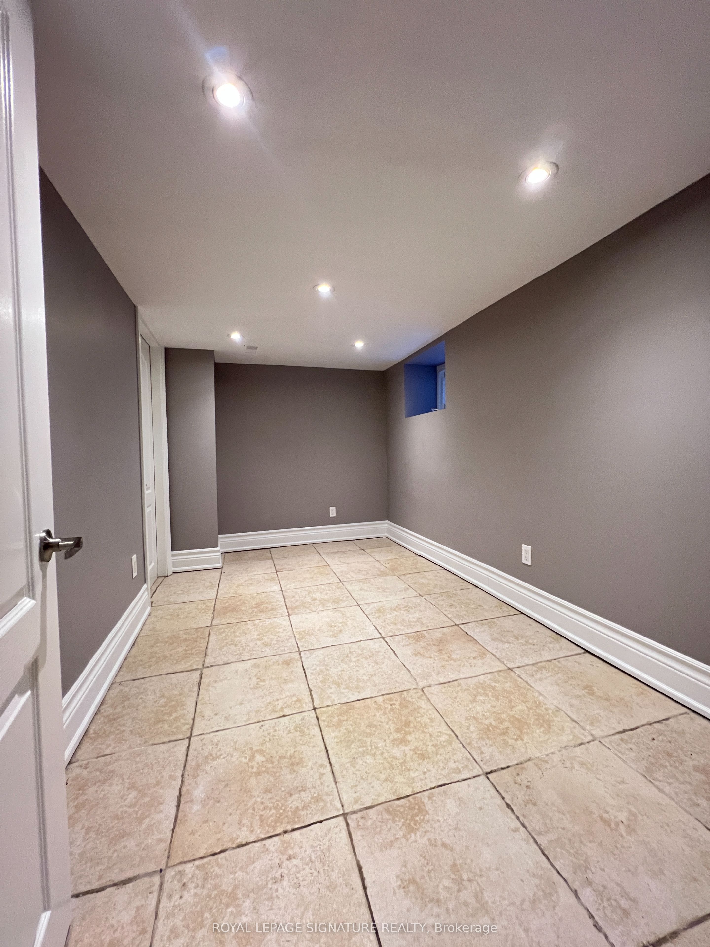 111 Sunnyside Avenue