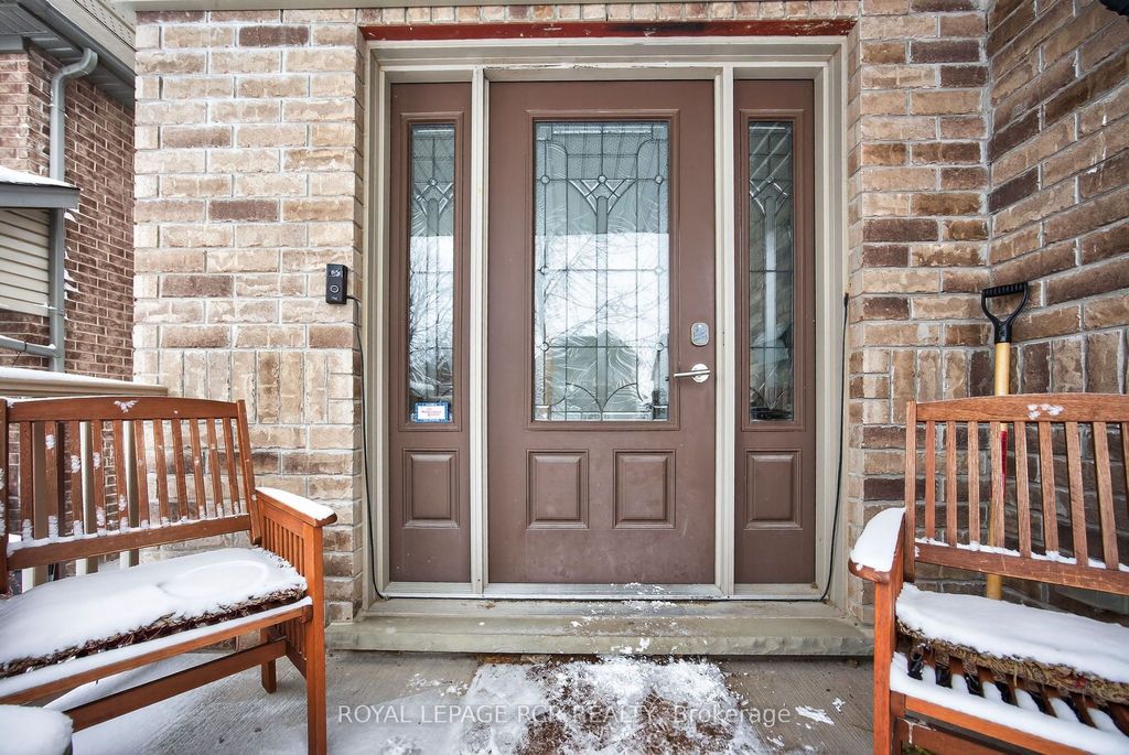 Photo of 116 Shephard Avenue, New Tecumseth, ON L9R 2G4 (MLS # N12705190)