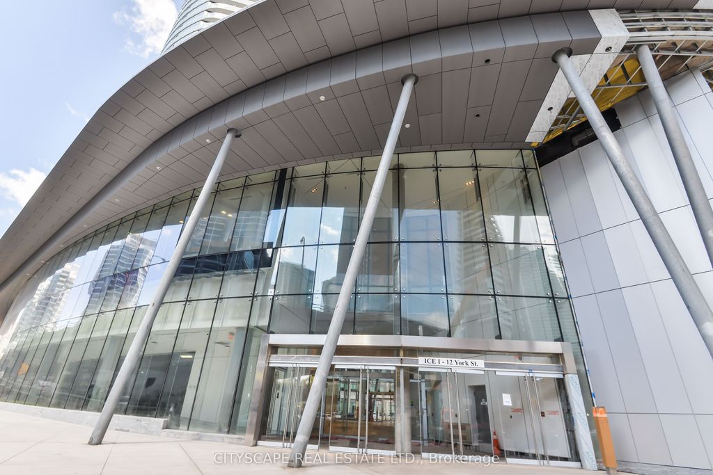 Photo of 12 York Street #4209, Toronto, ON M5J 0A9 (MLS # C12852072)