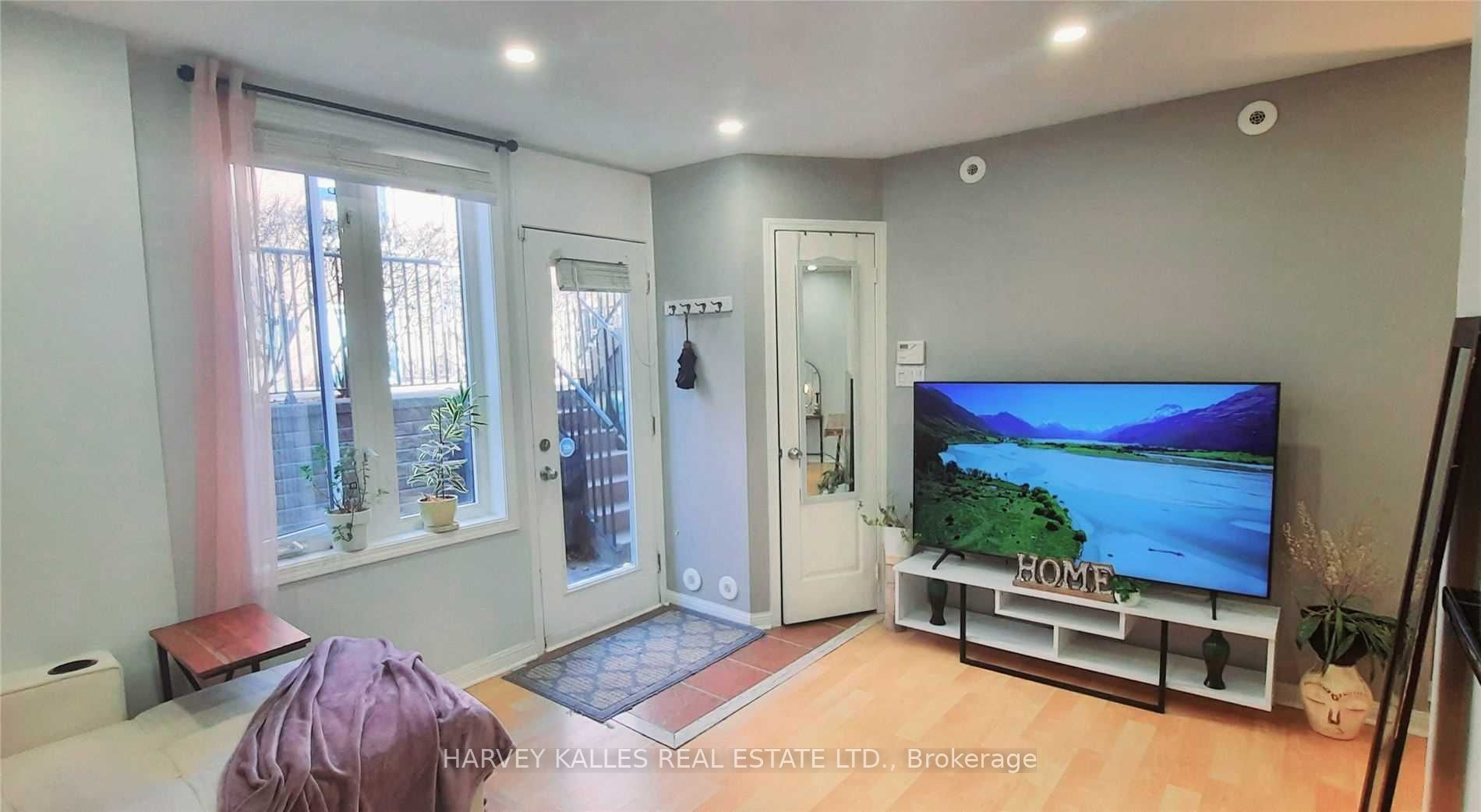28 Douro Street 220