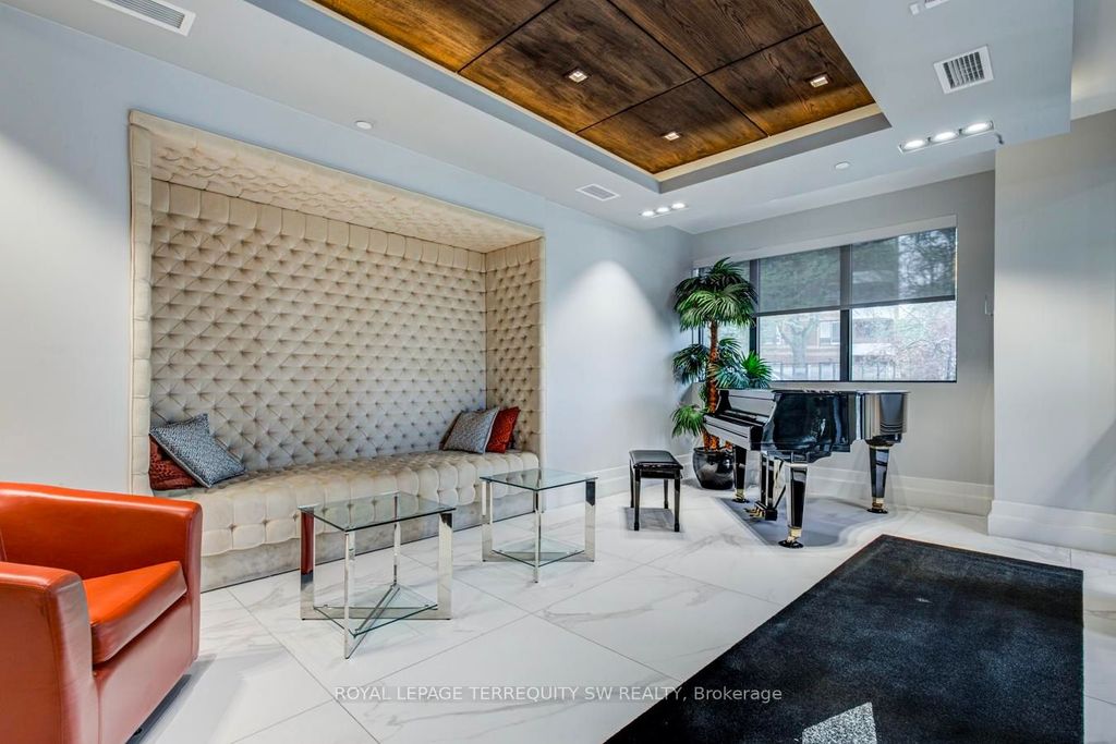 Photo of 3 Southvale Drive #605, Toronto, ON M4G 1G1 (MLS # C13119578)