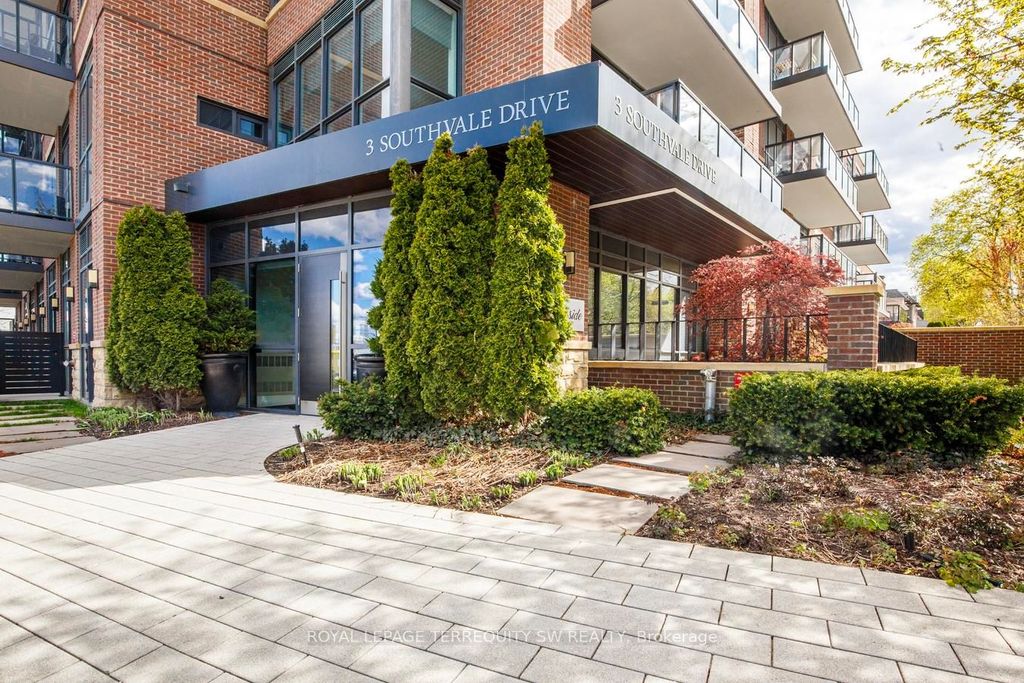 Photo of 3 Southvale Drive #605, Toronto, ON M4G 1G1 (MLS # C13119578)