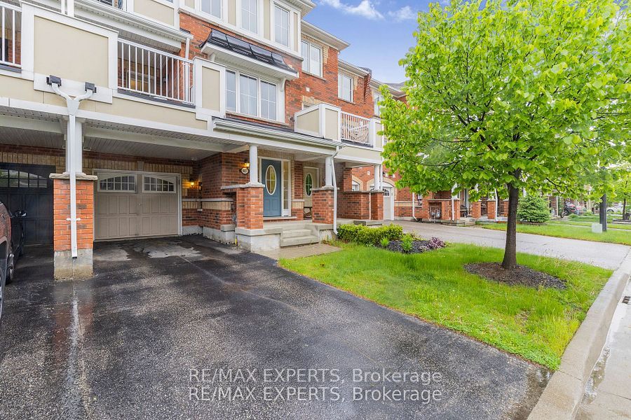 1607 Gainer Crescent