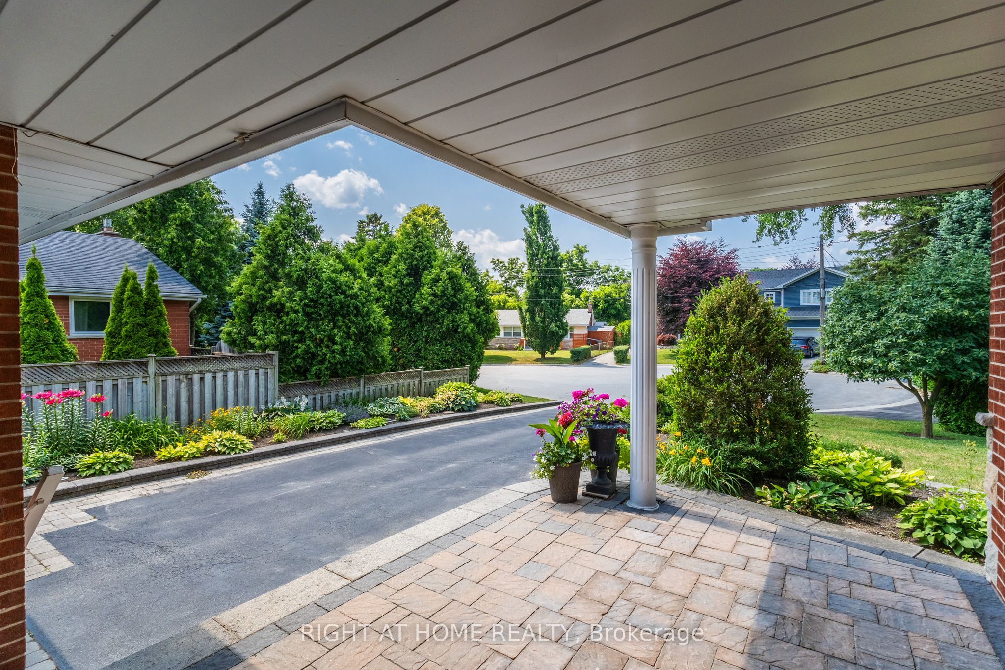509 Rothesay Place