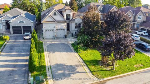 95 Naughton Drive Richmond Hill ON L4C 8B3