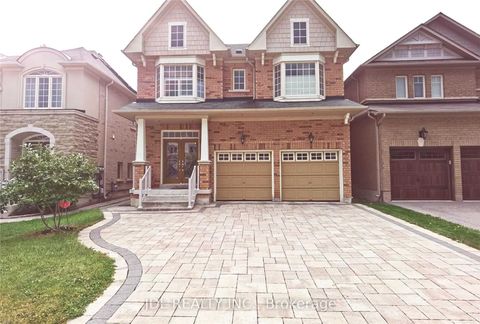 5 Pitney Avenue Richmond Hill ON L4E 4Y6