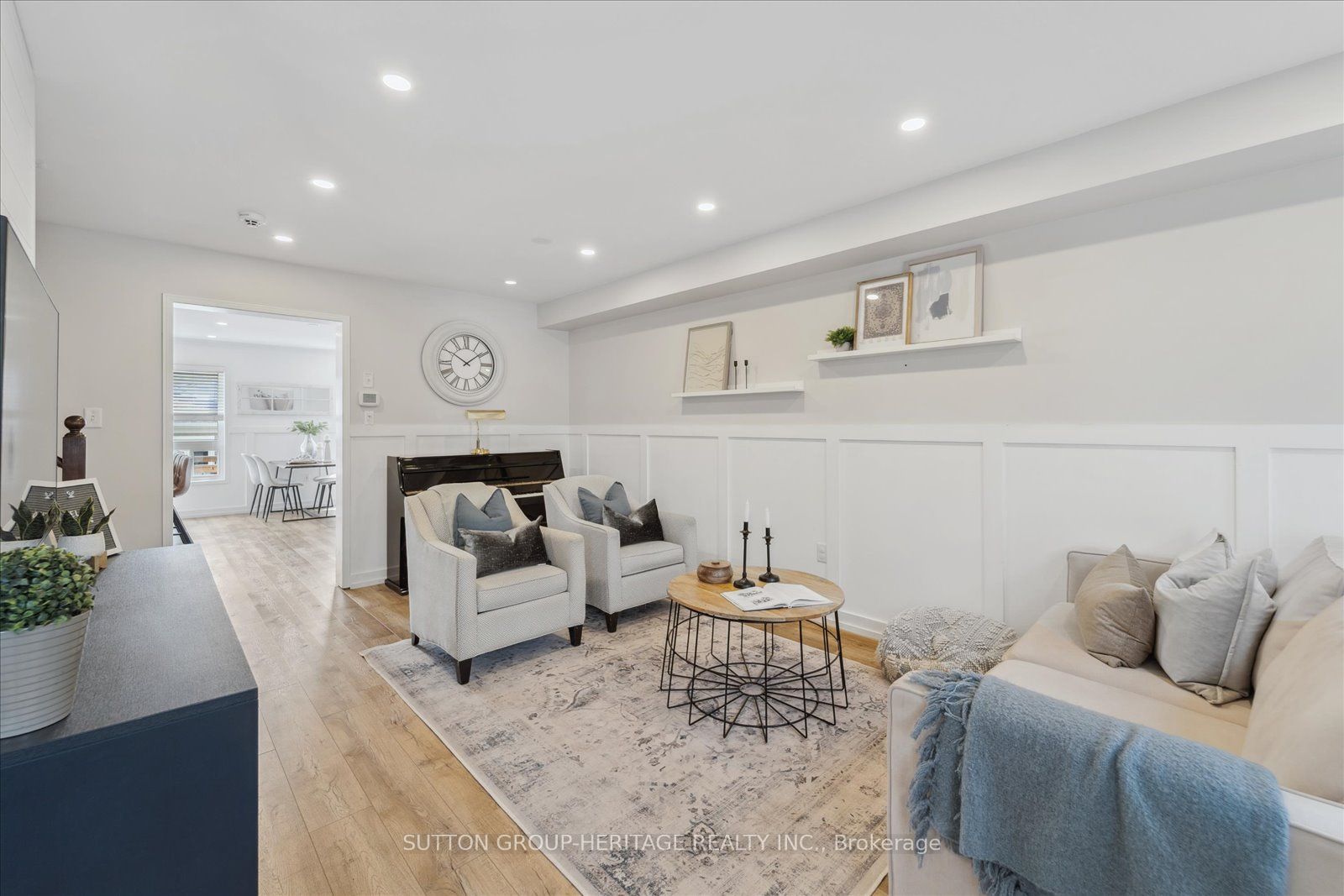 23 Vallance Way 25