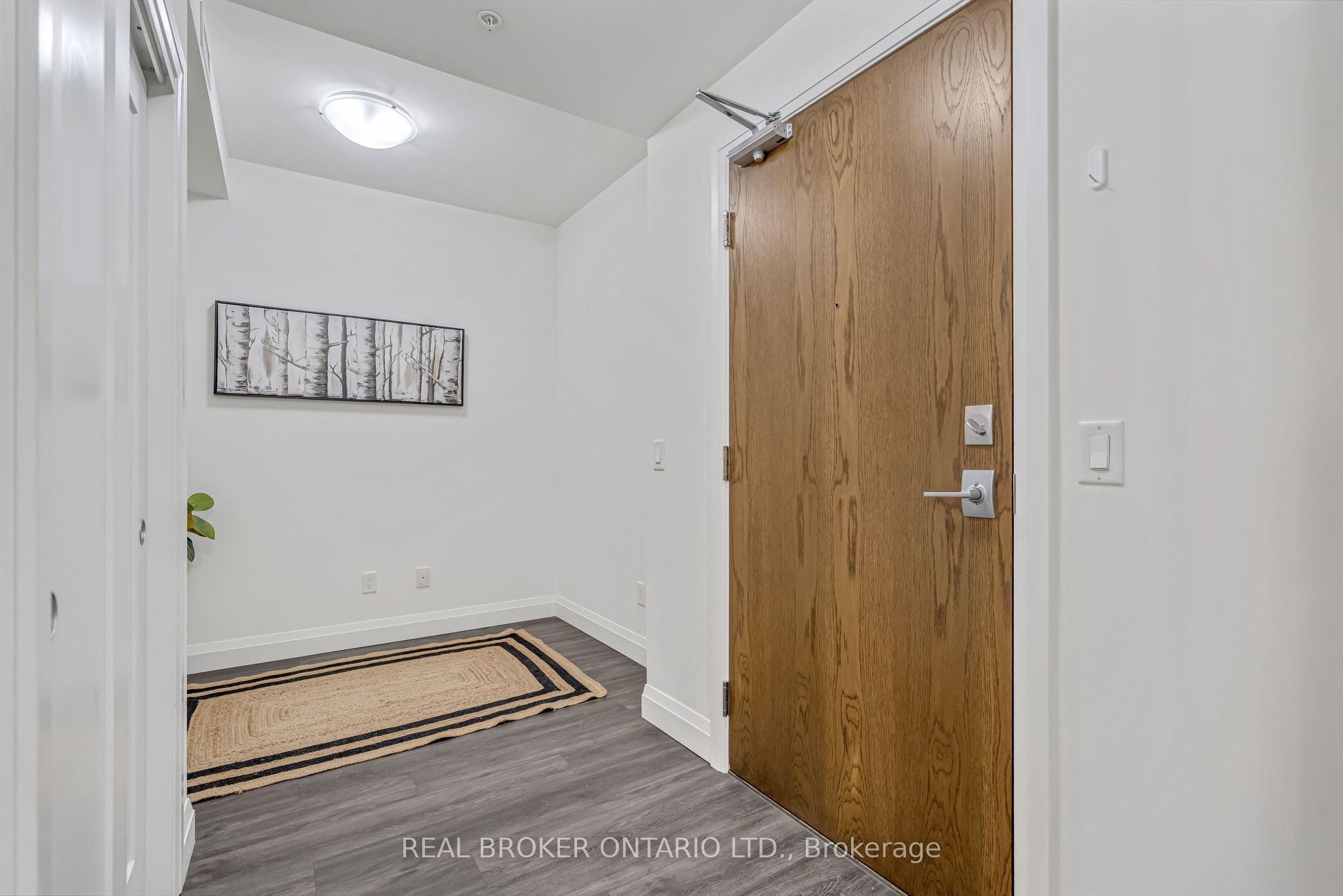 30 Hamilton Street S 302