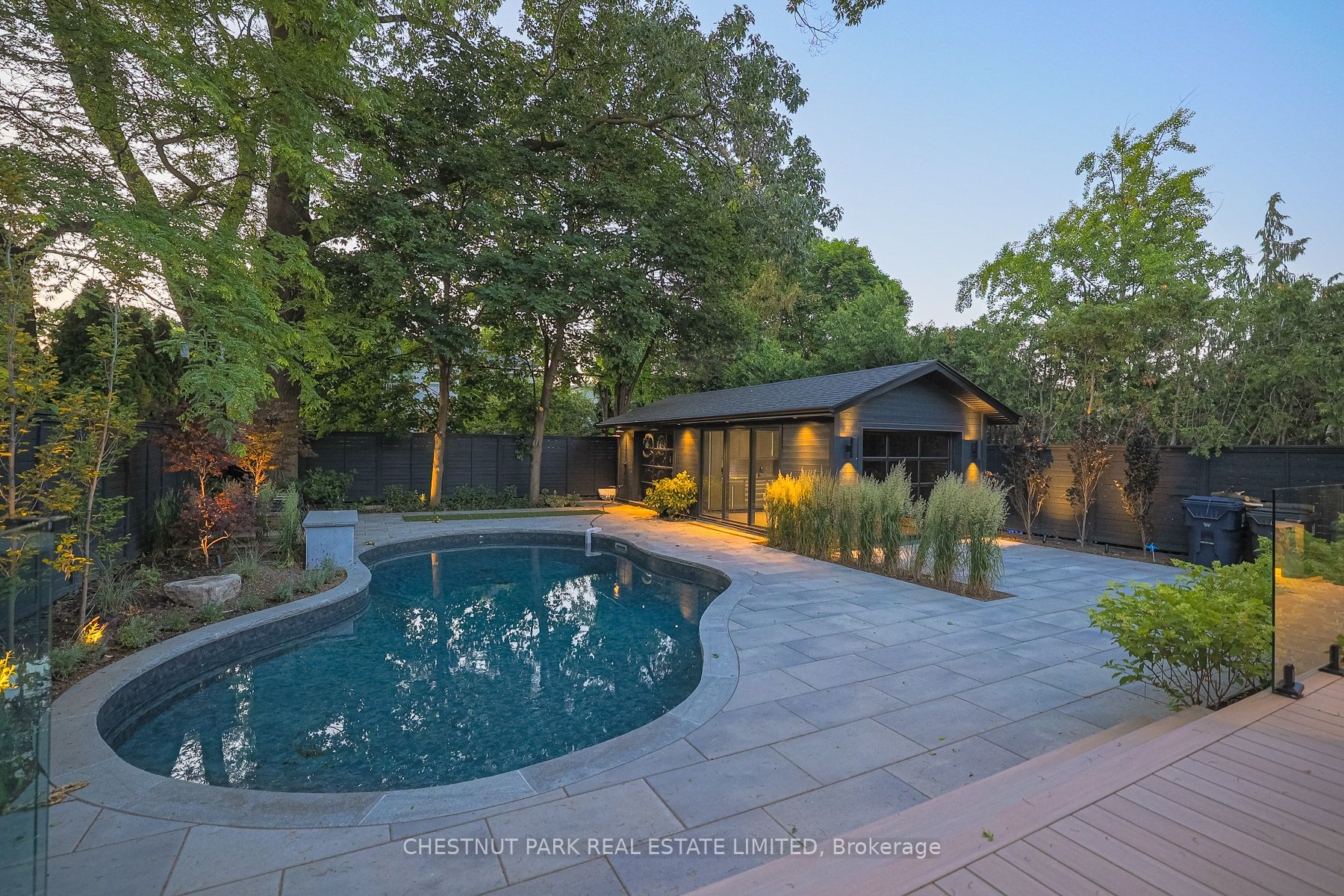 142 Buckingham Avenue