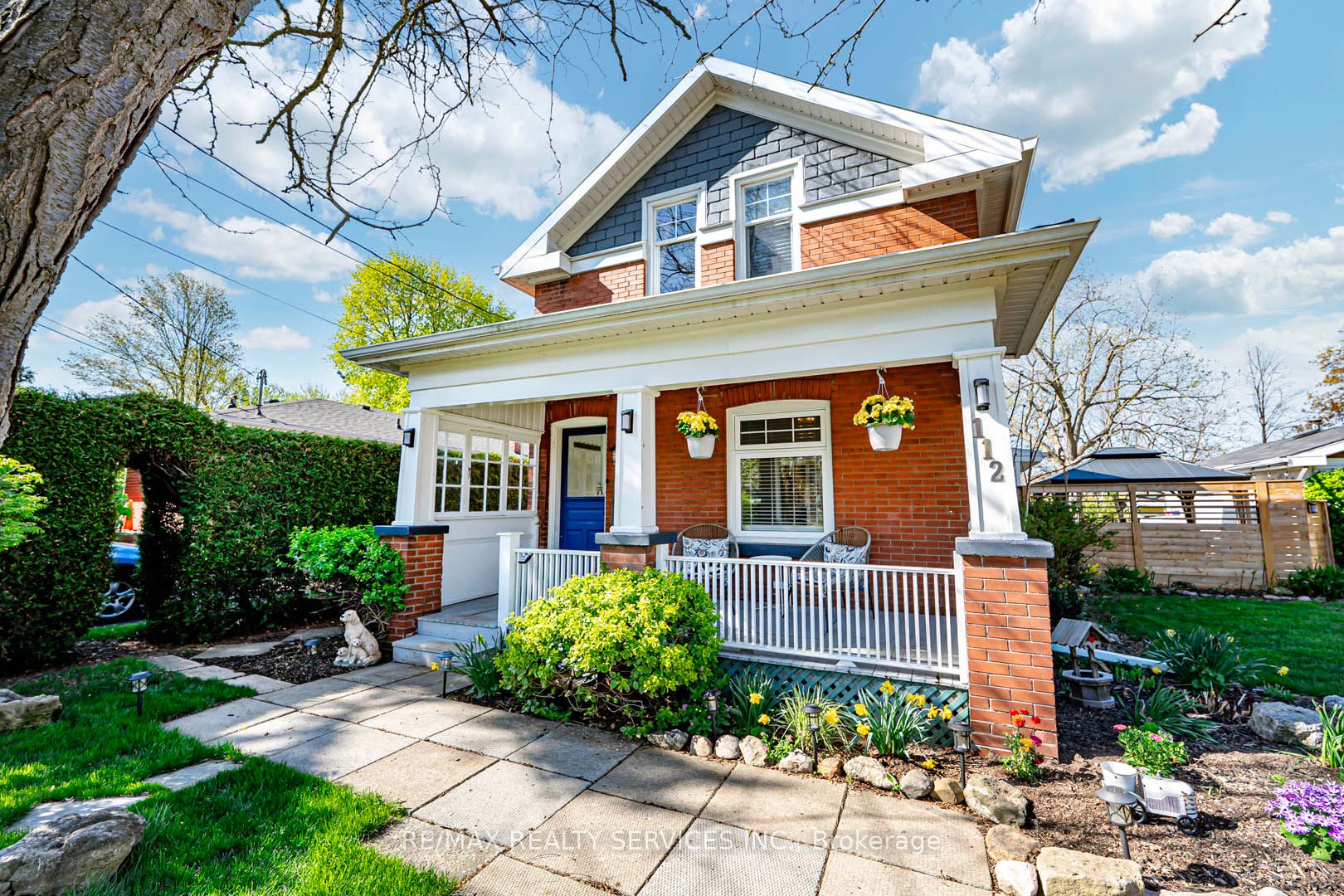 112 Court Street N