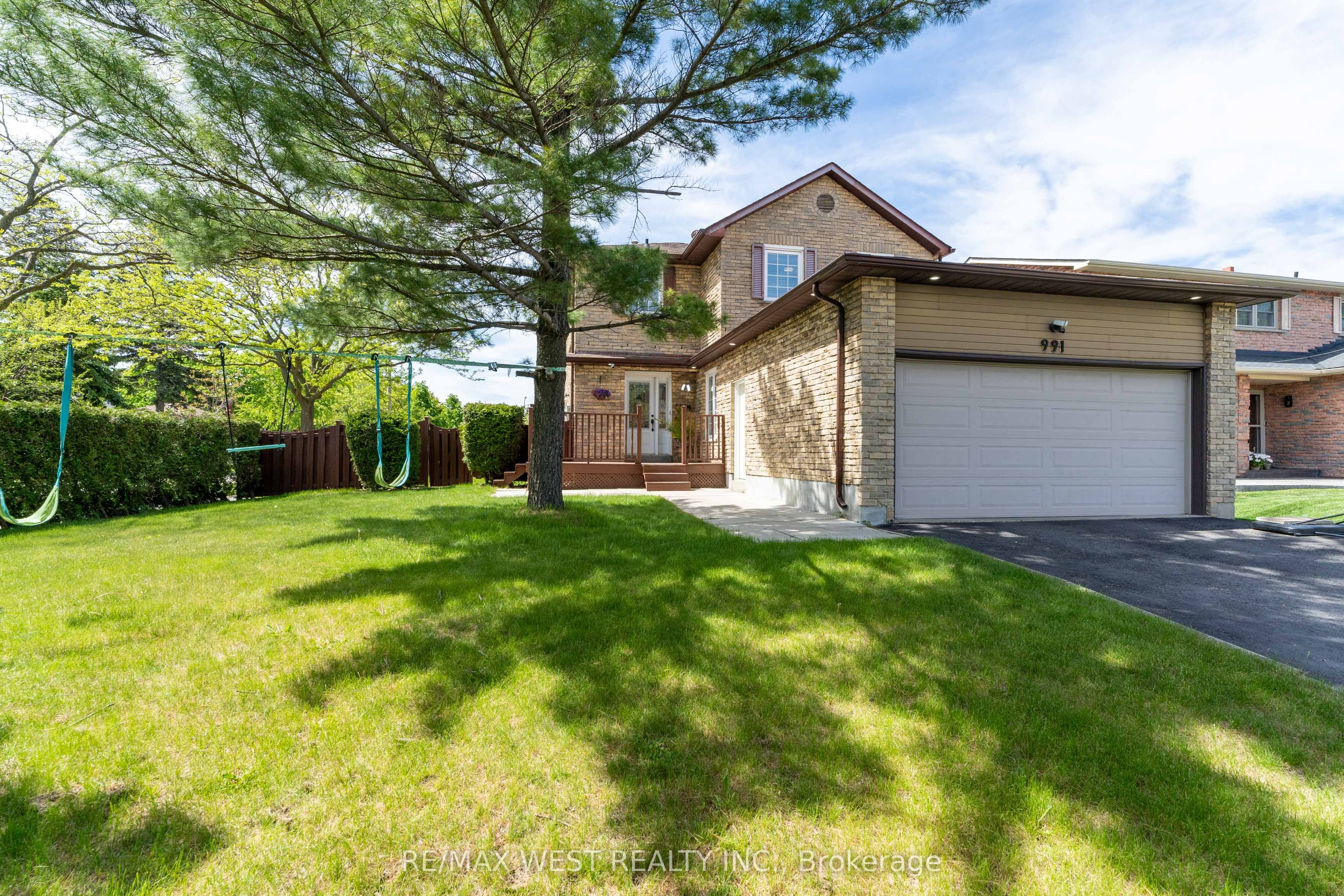 991 Mannington Lane