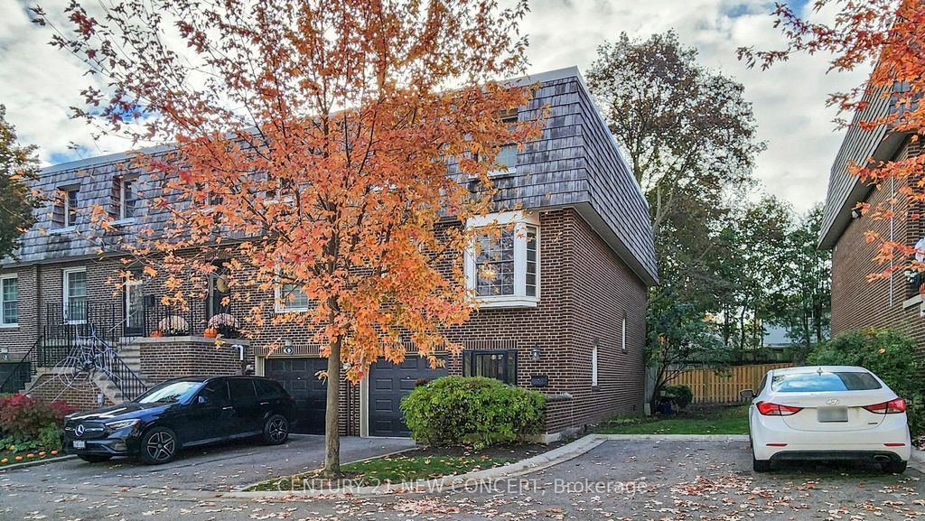 Photo of 11 Stonedale Placeway, Toronto, ON M3B 1W2 (MLS # C12482319)