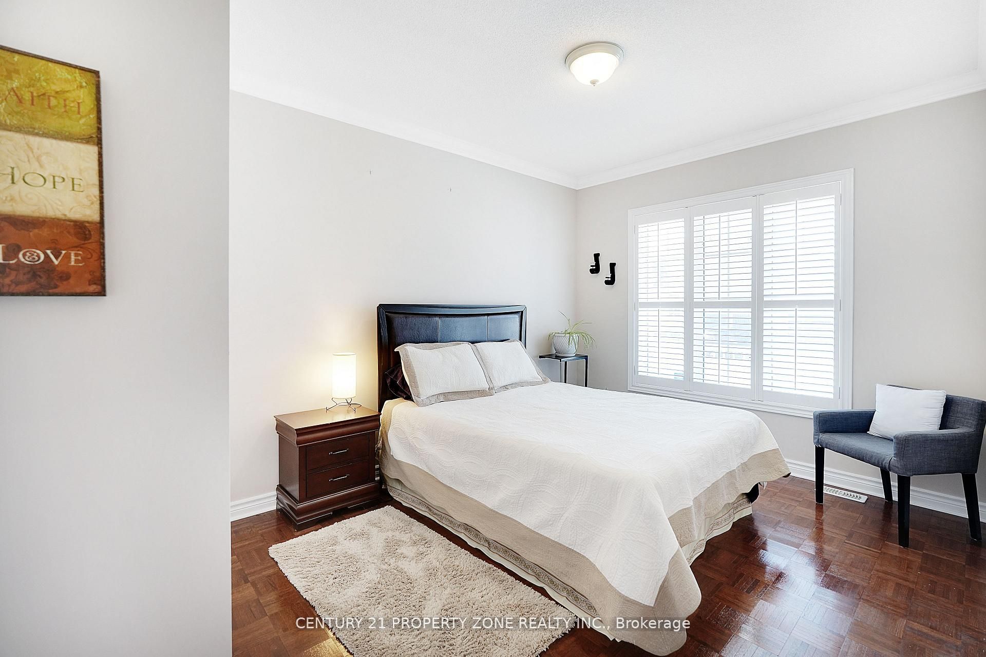 38 Castlegate Boulevard