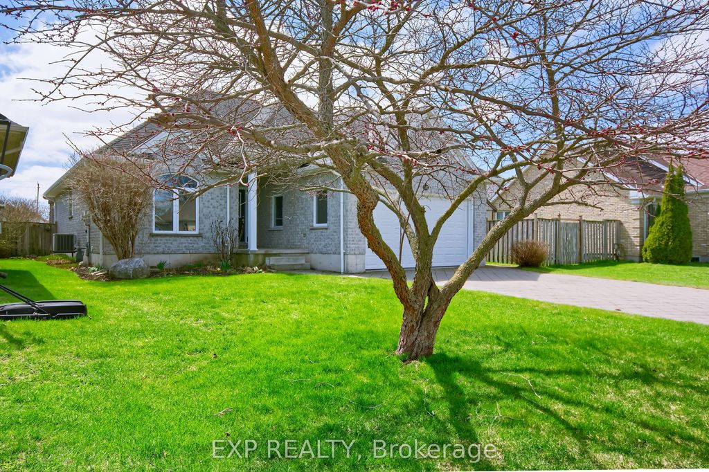 Photo of 54 Treadwell Street, Aylmer, ON N5H 3J5 (MLS # X13015418)