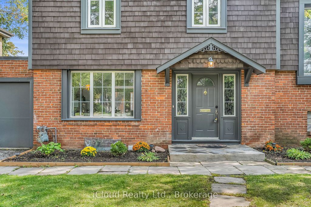 Photo of 4691 Dundas Street W, Toronto, ON M9A 1A7 (MLS # W12461189)