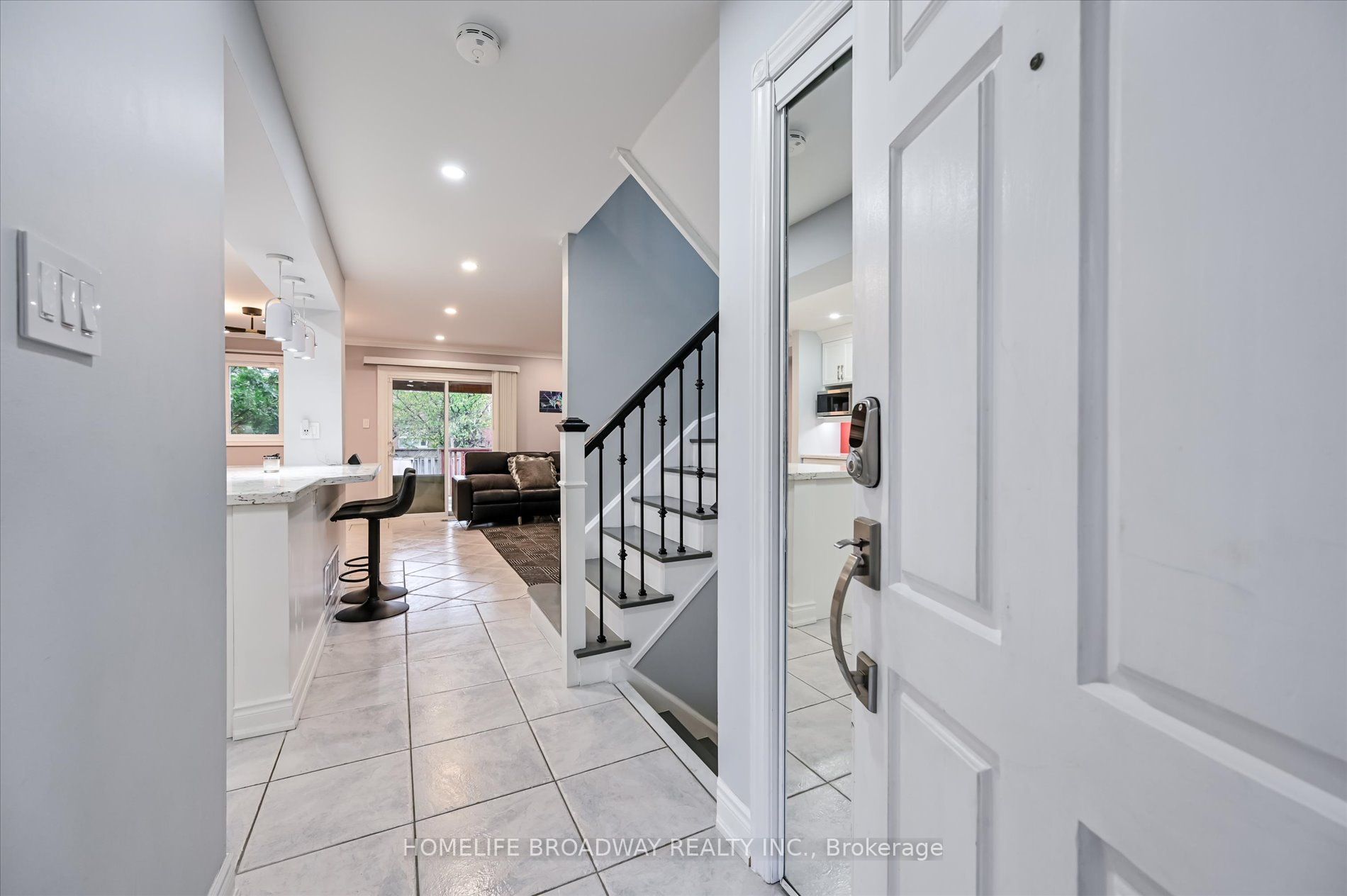 5532 Bourget Drive