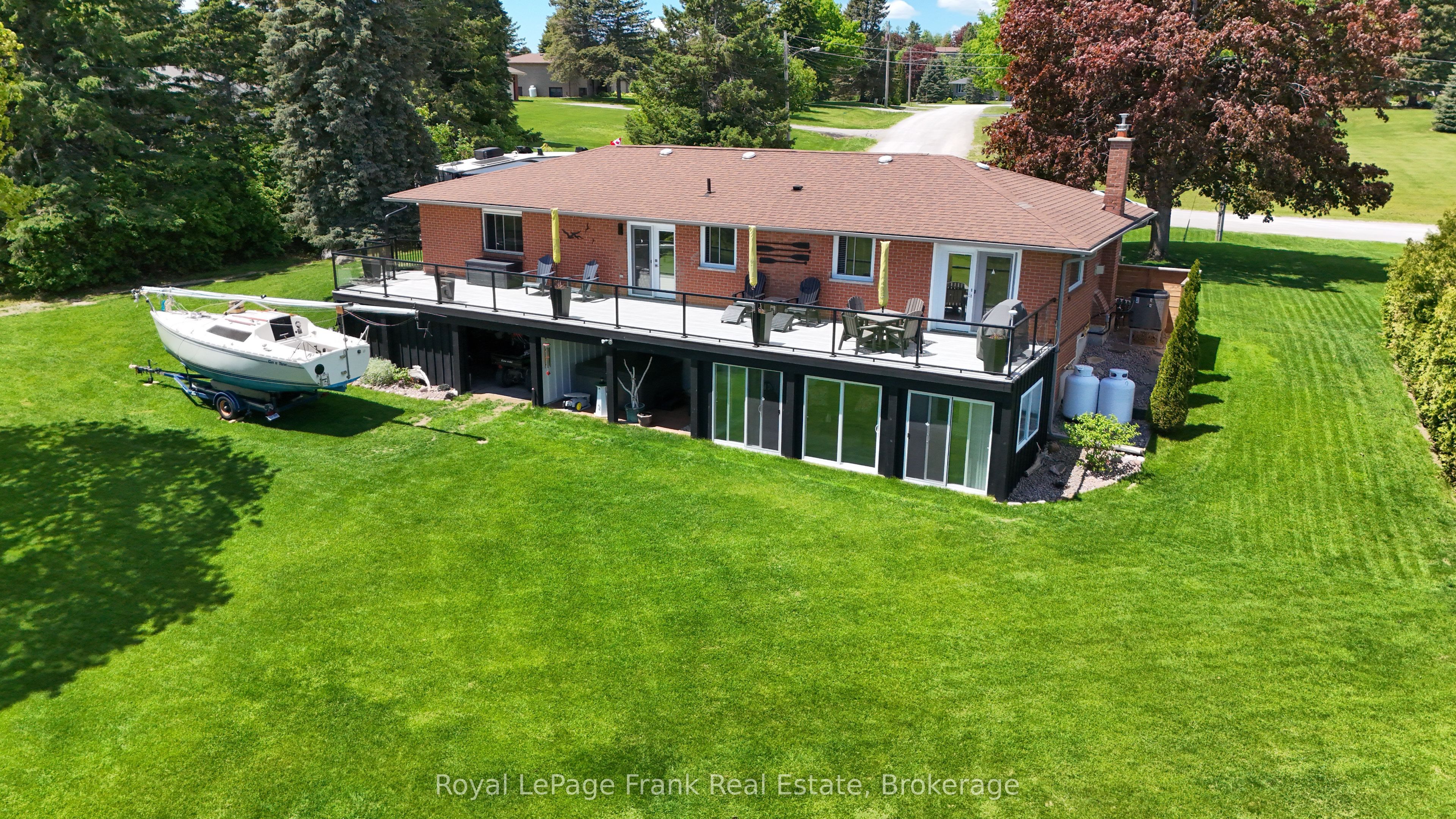316 Forest Harbour Trail