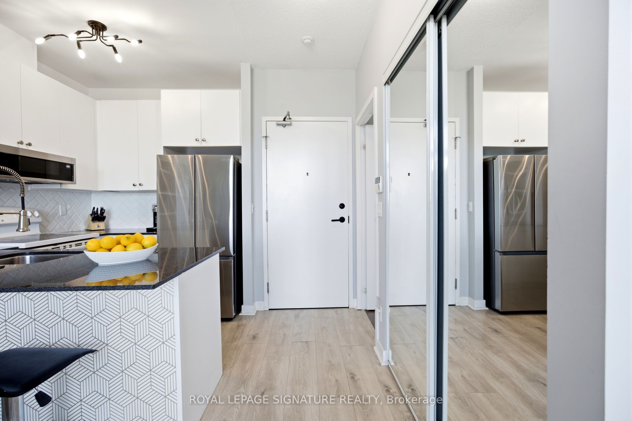 120 Dallimore Circle 923