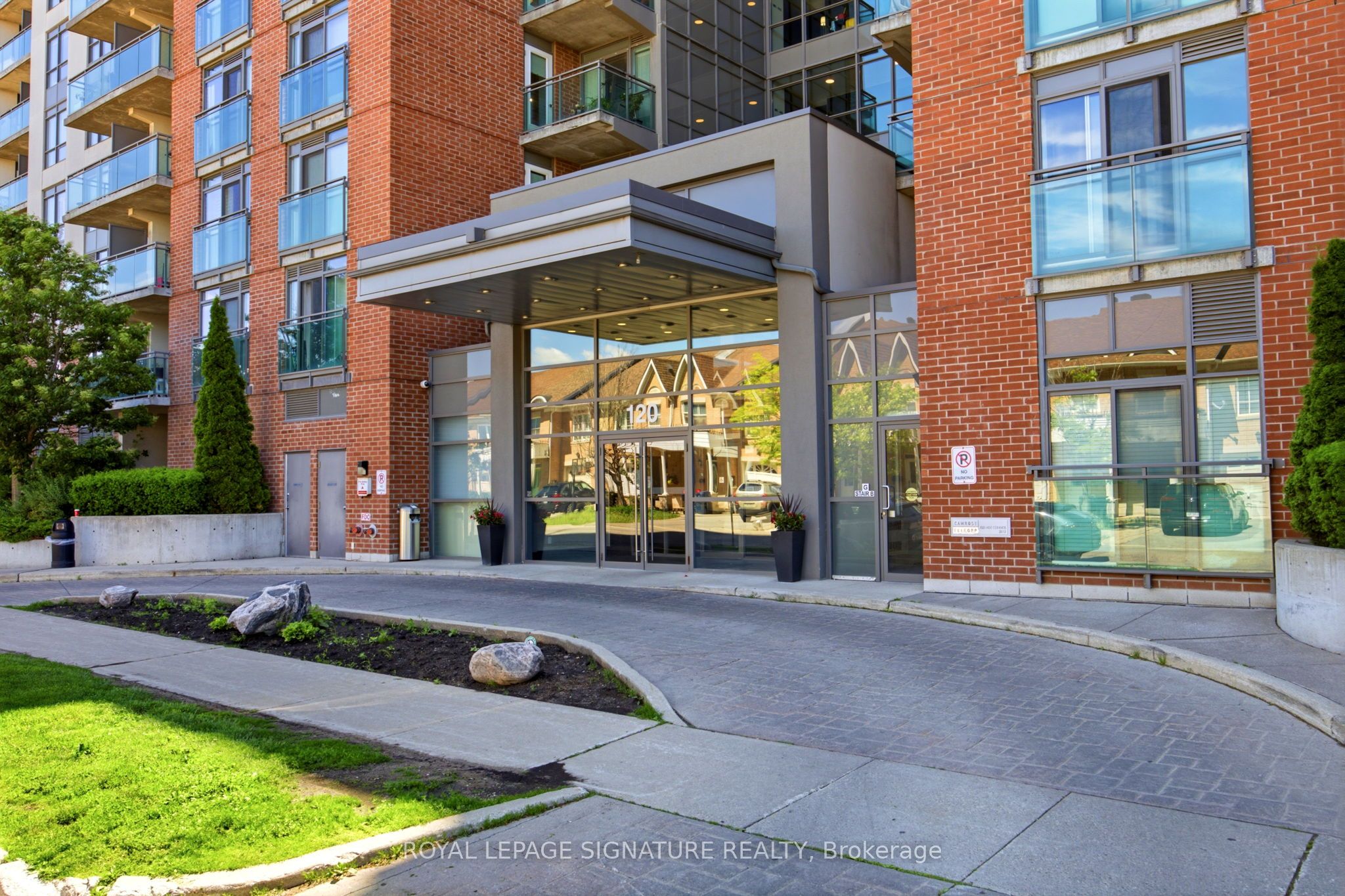 120 Dallimore Circle 923