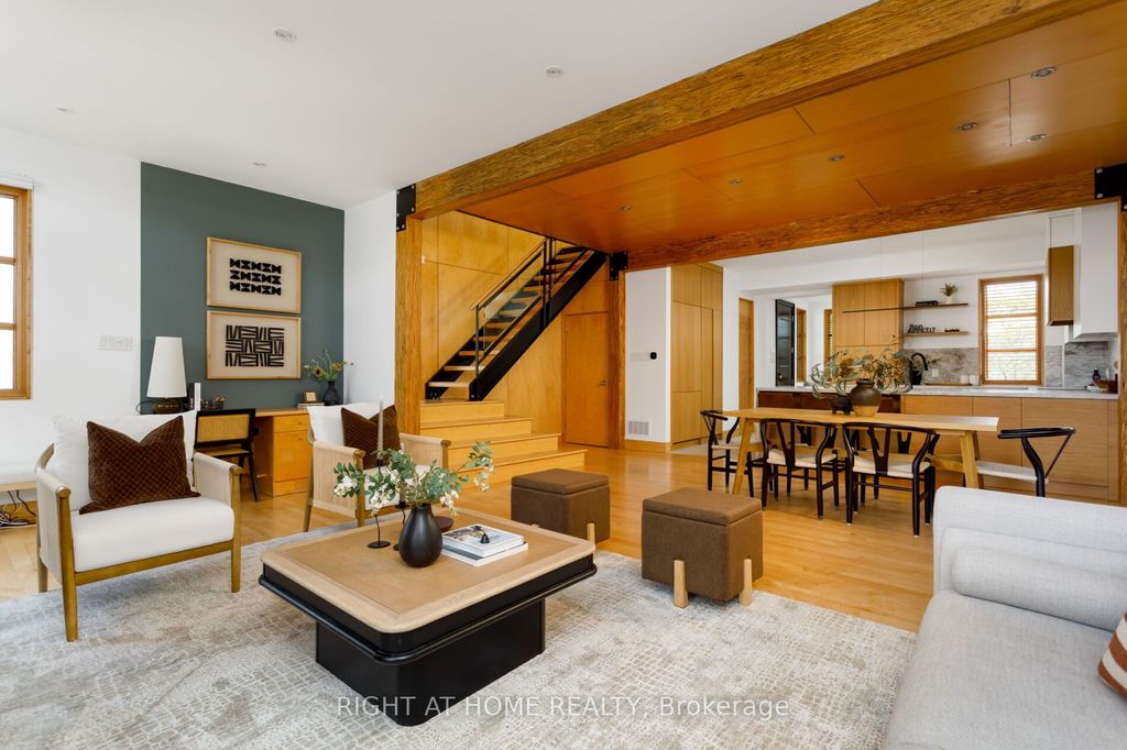 Photo of 16 Marquis Avenue, Toronto, ON M8X 1V4 (MLS # W13116782)