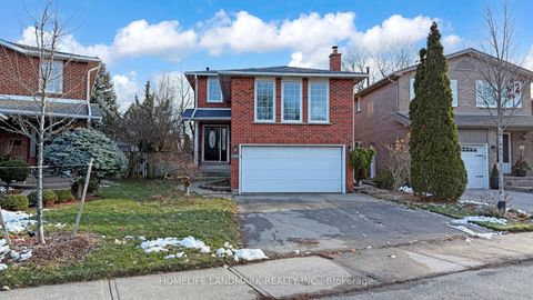 338 Parkridge Crescent Oakville ON L6M 1B1