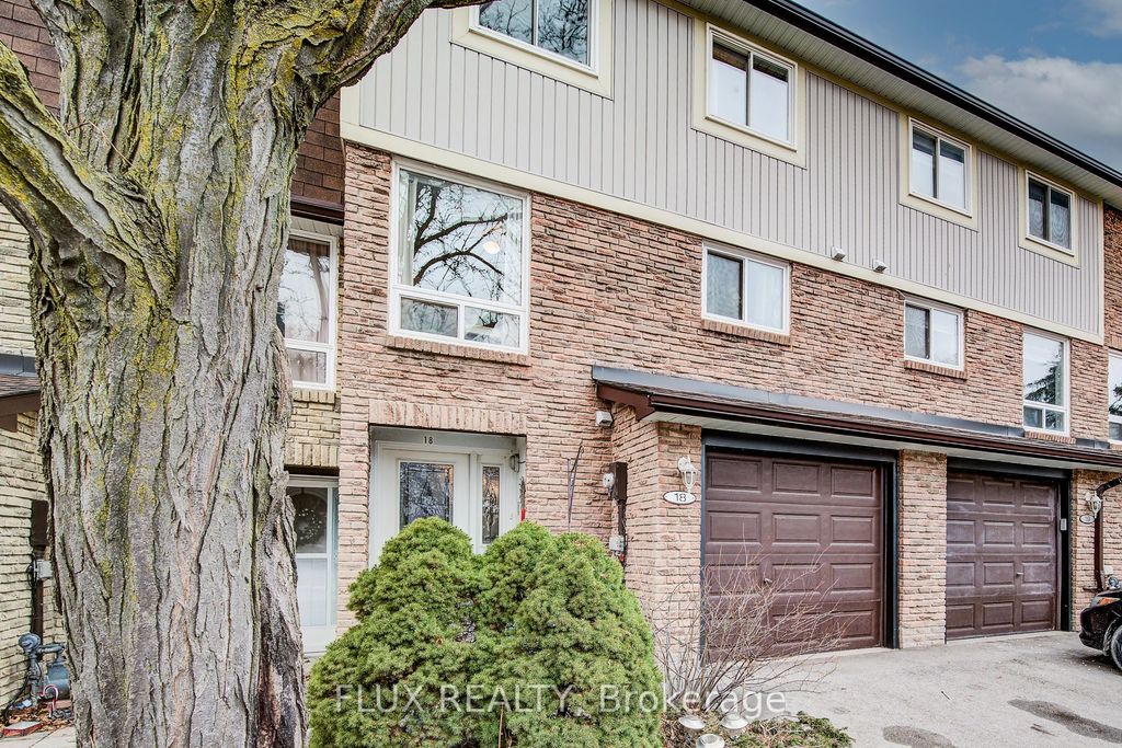 Photo of 741 Woodward Avenue #18, Milton, ON L9T 3T6 (MLS # W12697822)