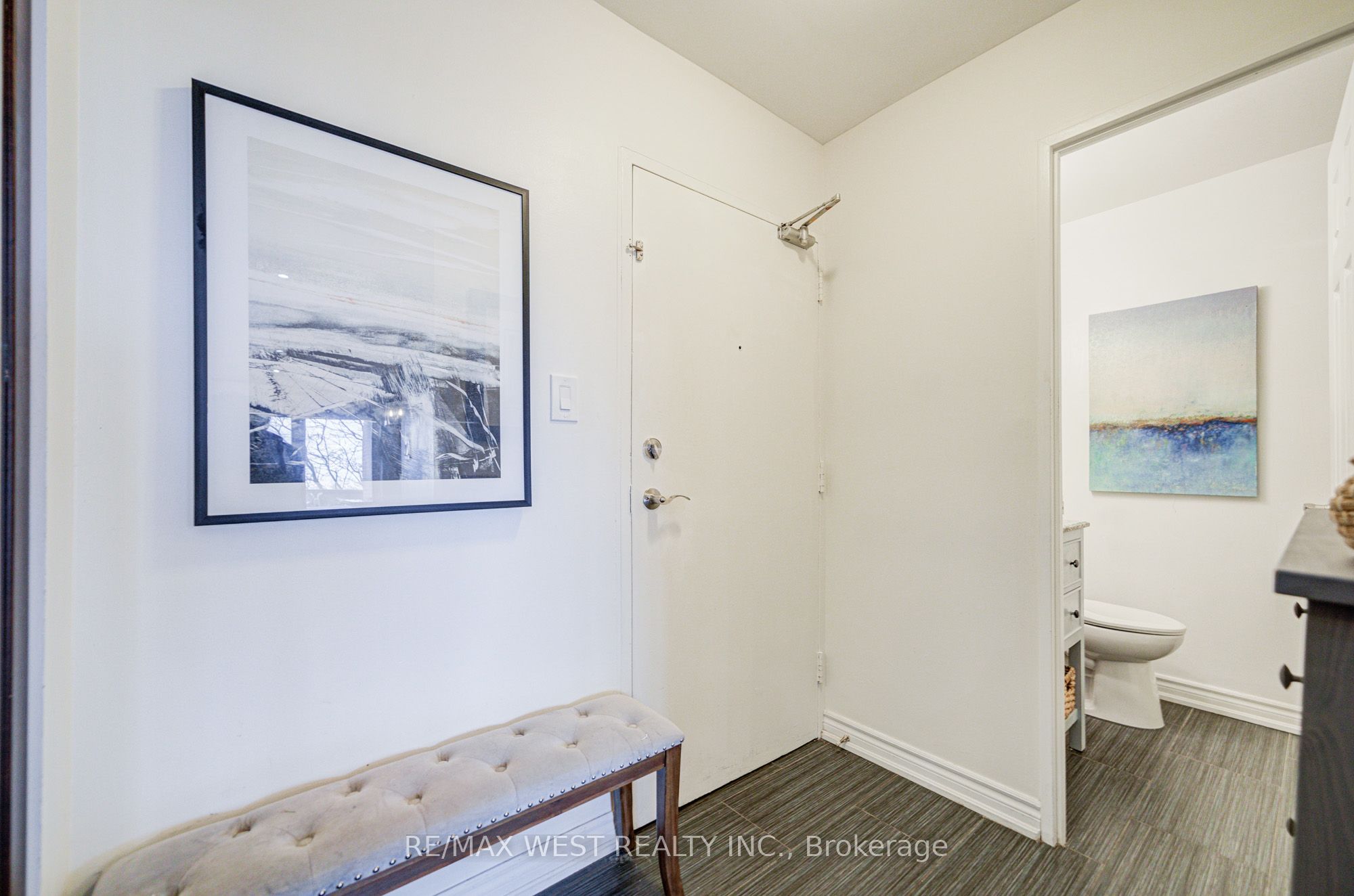 3025 The Credit Woodlands Drive 320