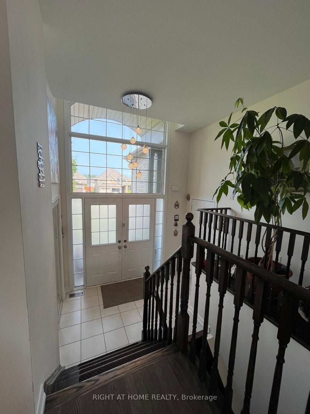 Photo of 32 Middleton Drive, Wasaga Beach, ON L9Z 0G8 (MLS # S13659712)