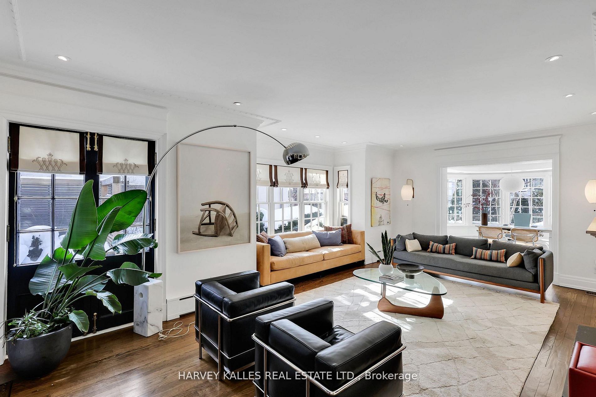 444 Russell Hill Road